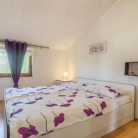 Local Family Apartment *