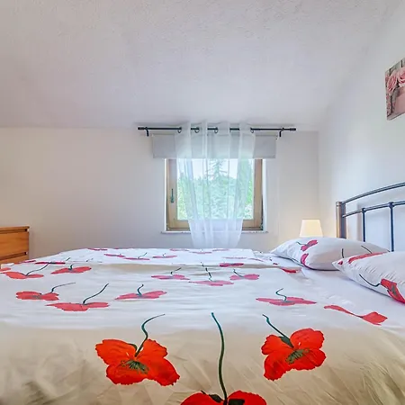 Local Family Apartment